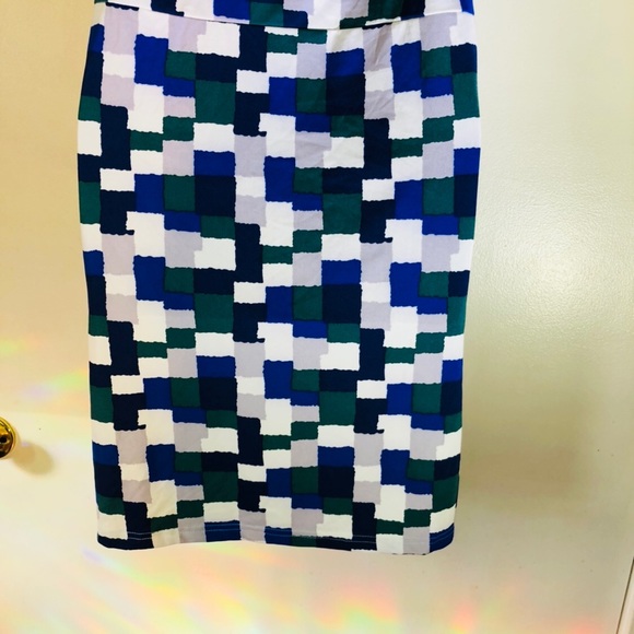 Boutique-Tracy Negoshian Kayla dress-paint Blocks - Picture 6 of 8